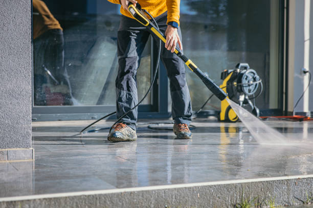 Best Gas Station Cleaning  in Louisville, OH